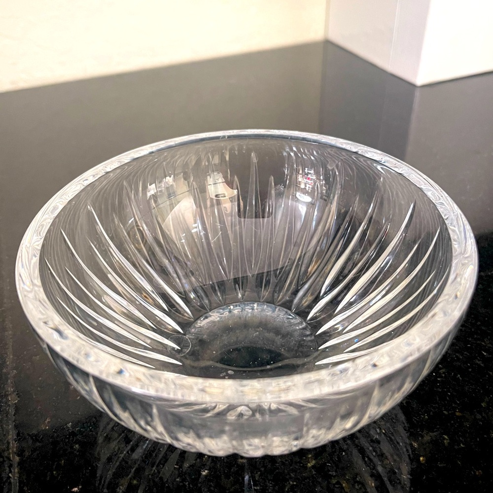 Rogaska crystal bowl 5.5" diameter, 2.25” Tall,  very faceted Fine Crystal